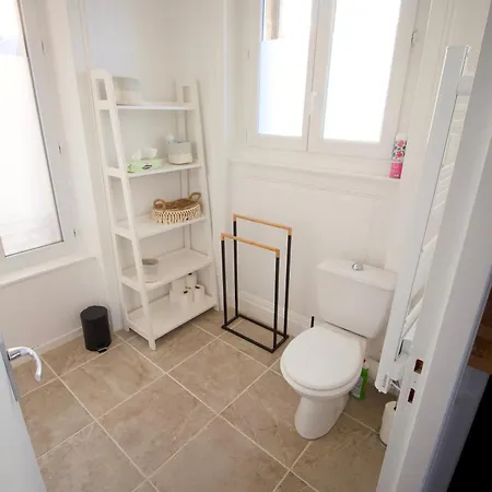 Le Chic Haussmann - 3 Min Naval Group & Local A Velos, Intendance Luxury Host *