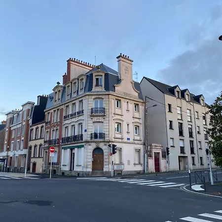 Le Chic Haussmann - 3 Min Naval Group & Local A Velos, Intendance Luxury Host Cherbourg-en-Cotentin